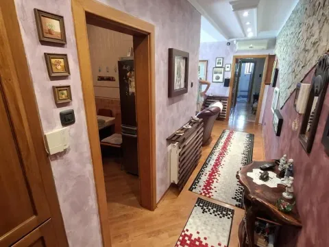 Sale, three bedroom apartment, 54m², Grbavica, Novi Sad Sve Podlokacije - image 5