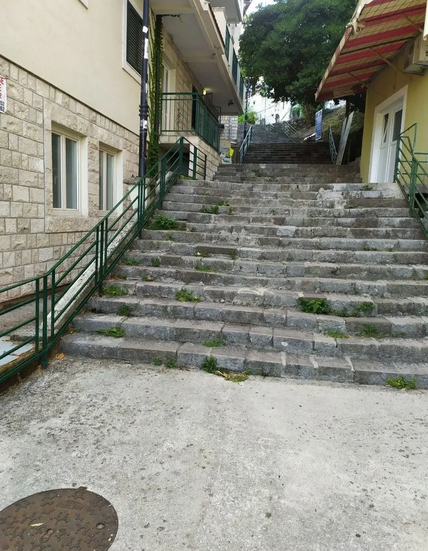 Sale, office space, 106m², Herceg Novi, Crna Gora