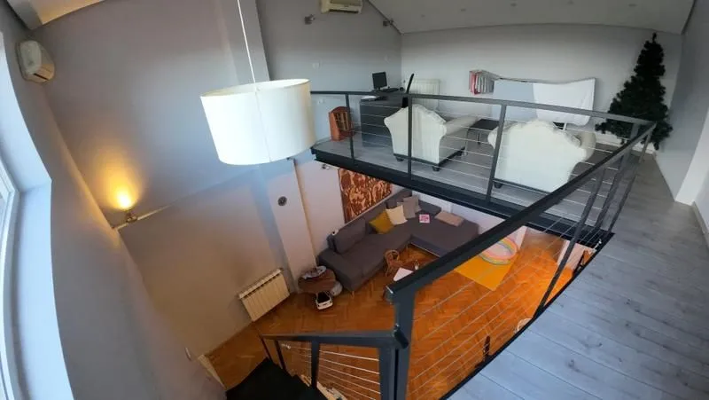 Sale, three bedroom apartment, 99m², Kalenić Pijaca, Vračar Sve Podlokacije