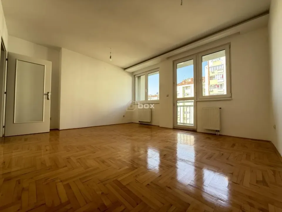 Prodaja, dvosoban stan, 65m², Medijana, Niš
