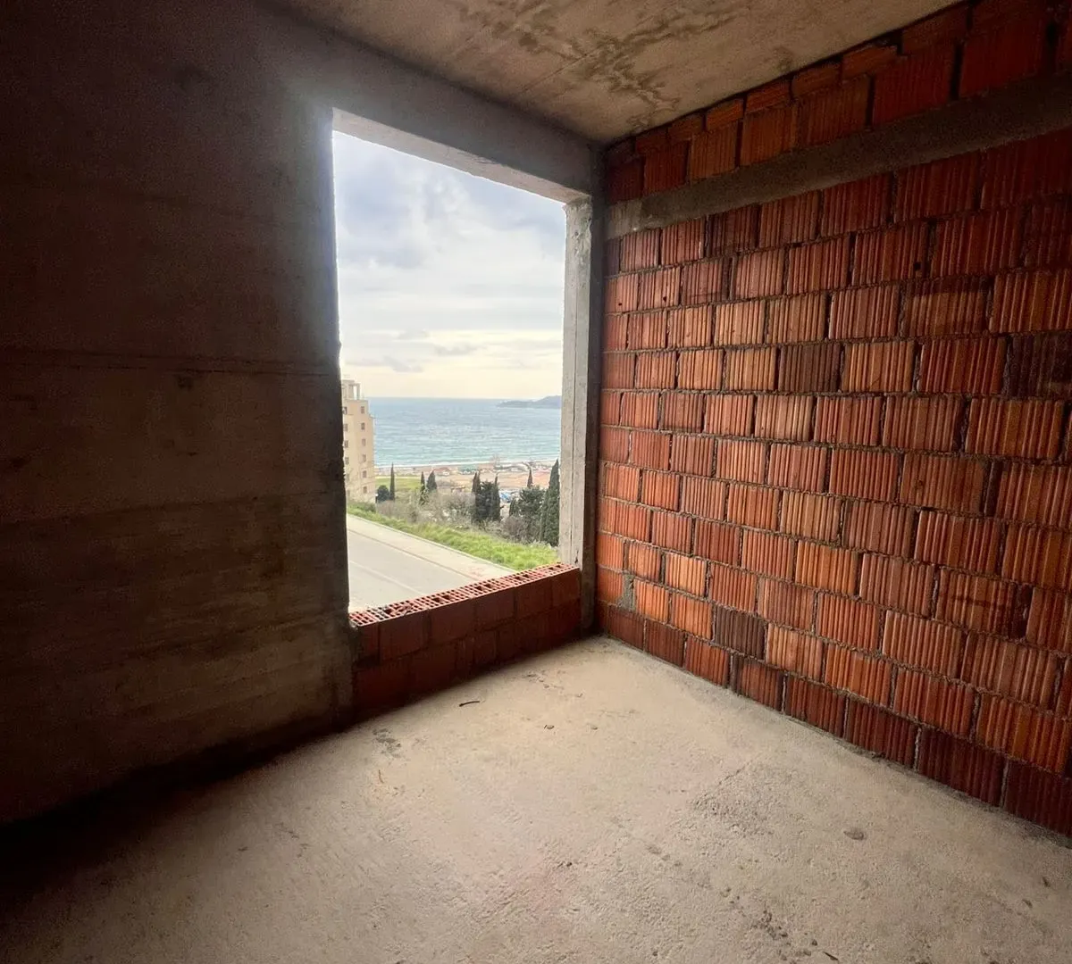 Sale, two bedroom apartment, 56m², Bečići, Budva
