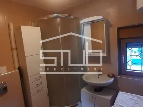 Prodaja, jednosoban stan, 27m², Kalenić Pijaca, Vračar Sve Podlokacije - image 3