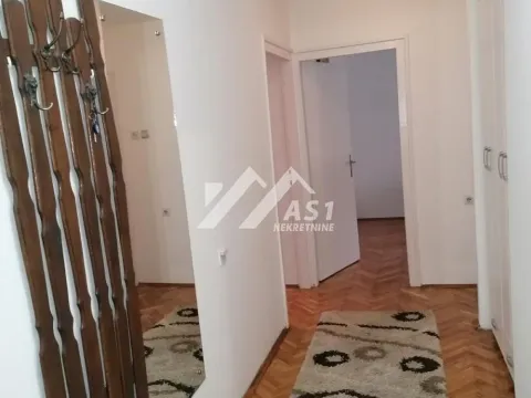 Izdavanje, dvosoban stan, 60m², Sajam, Novi Sad Sve Podlokacije - image 8