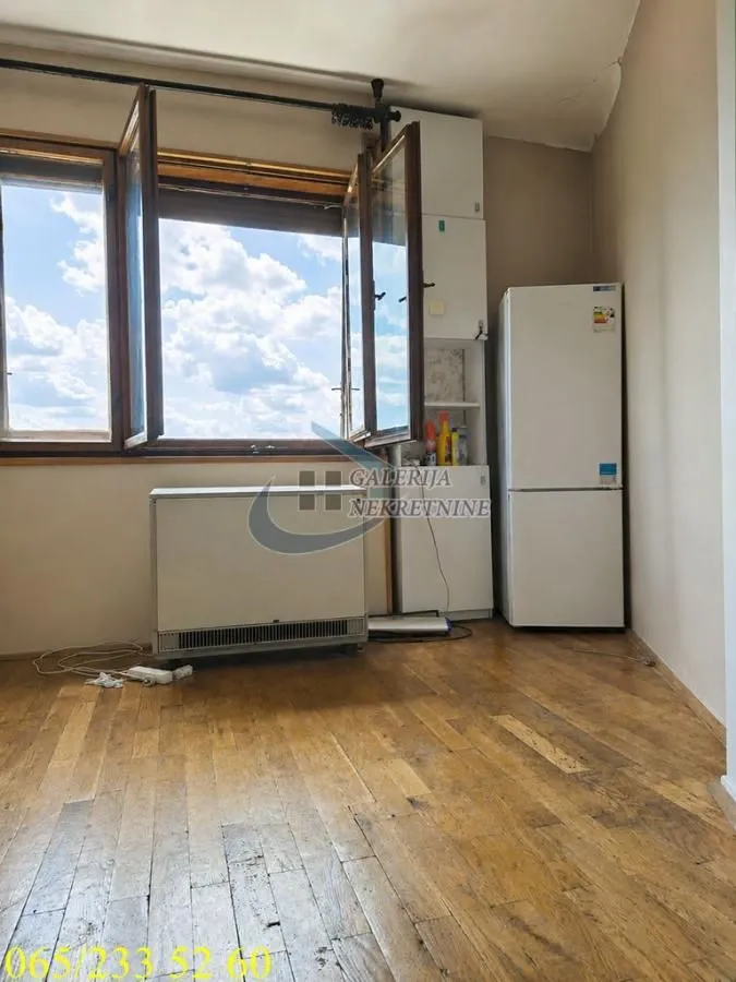 Sale, three bedroom apartment, 66m², Vračar Sve Podlokacije, Beograd