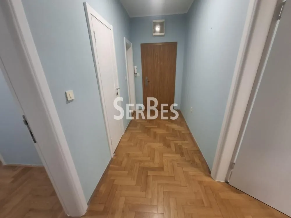 Prodaja, trosoban stan, 78m², Centar, Novi Sad