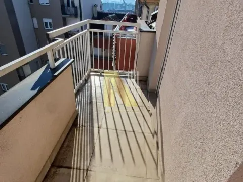 Prodaja, trosoban stan, 74m², Podbara, Novi Sad Sve Podlokacije - image 9