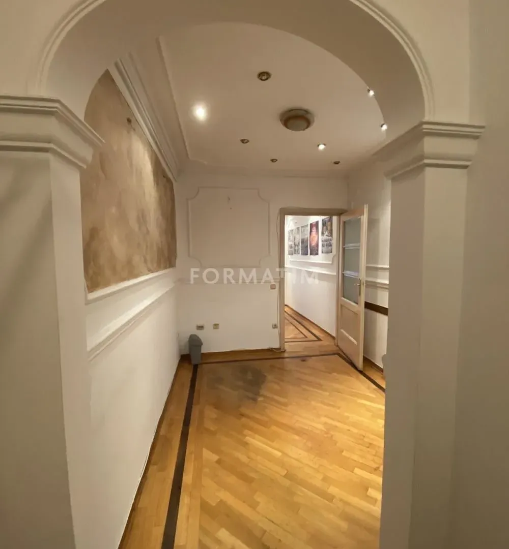 Rent, office space, 30m², Vračar Centar, Vračar Sve Podlokacije