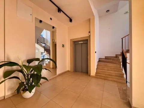 Sale, one bedroom apartment, 46m², New City, Podgorica - image 7