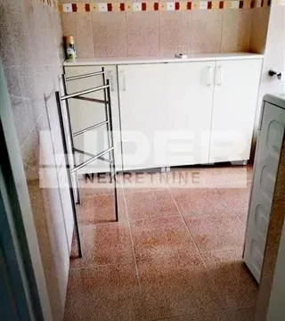 Izdavanje, dvosoban stan, 45m², Stari Grad, Beograd - image 8