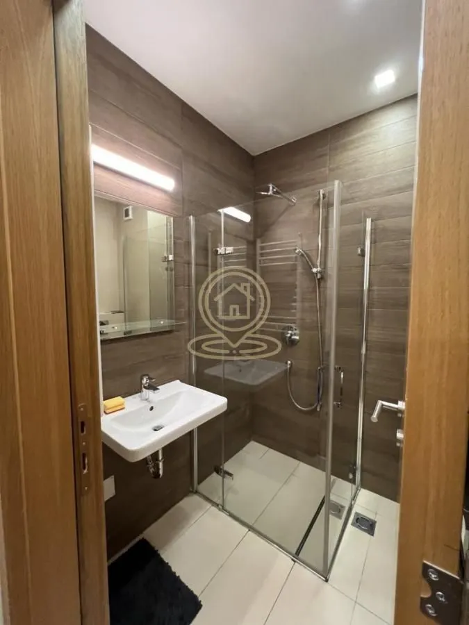 Rent, three bedroom apartment, 87m², Palilula Sve Podlokacije, Beograd