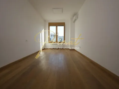 Prodaja, četvorosoban stan, 106m², Novi Beograd Blok 65, Novi Beograd Sve Podlokacije - image 3