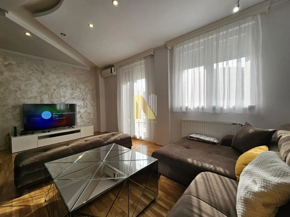 Prodaja, trosoban stan, 87m², Bulevar Evrope, Novi Sad Sve Podlokacije