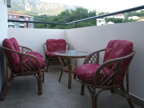 Sale, house, 718m², Bečići, Budva - image 9