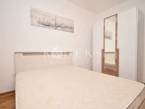 Izdavanje, jednosoban stan, 42m², City Kej, Podgorica - image 14