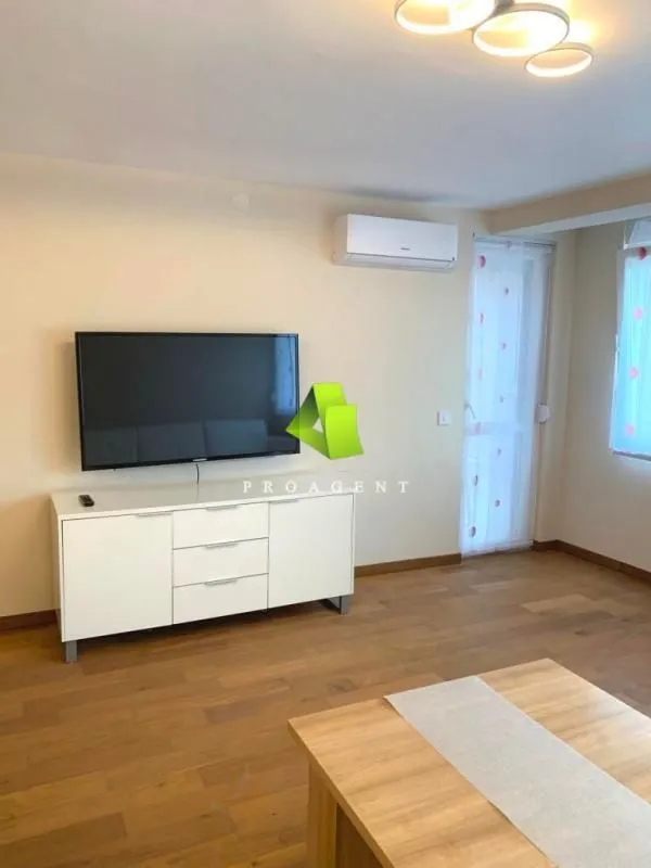 Rent, three bedroom apartment, 90m², Medijana, Niš