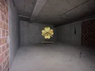 Izdavanje, poslovni prostor, 85m², New City, Podgorica - image 7