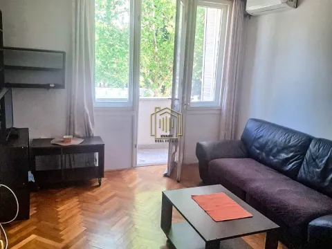Rent, one bedroom apartment, 50m², Podgorica, Crna Gora - image 1