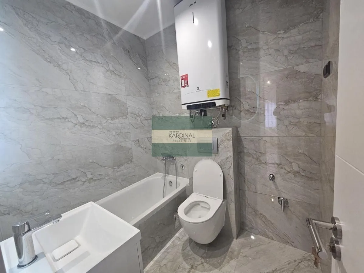Prodaja, trosoban stan, 58m², Centar, Novi Sad