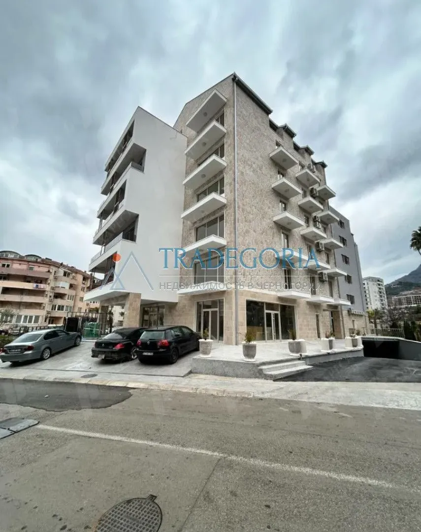Prodaja, dvosoban stan, 82m², Budva, Crna Gora