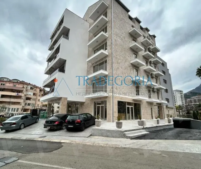 Prodaja, dvosoban stan, 82m², Budva, Crna Gora