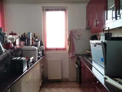 Prodaja, stan, 200m², Medijana, Niš - image 13