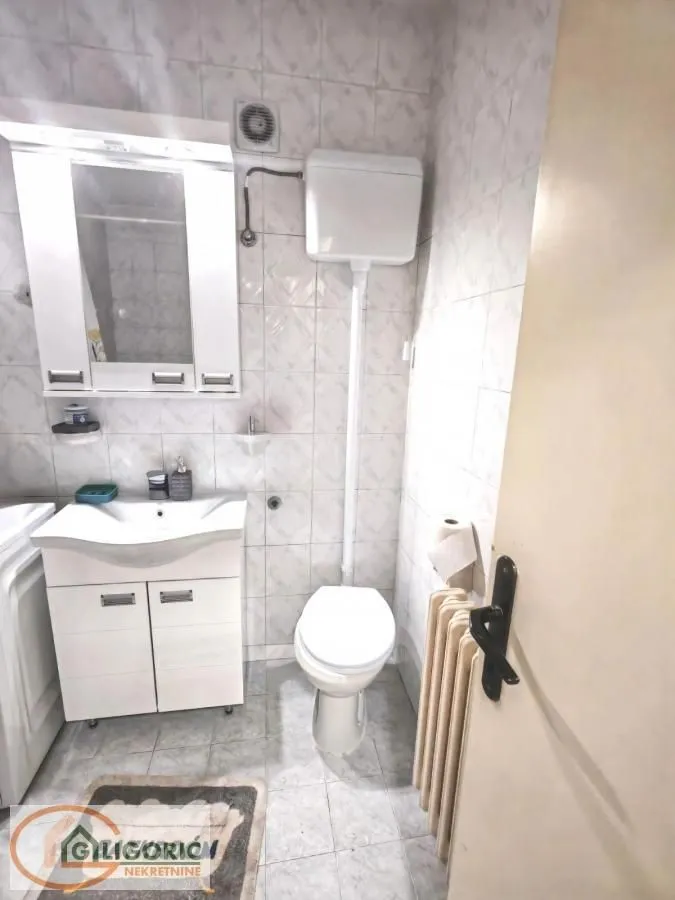 Prodaja, trosoban stan, 101m², Bogoslovija, Palilula Sve Podlokacije