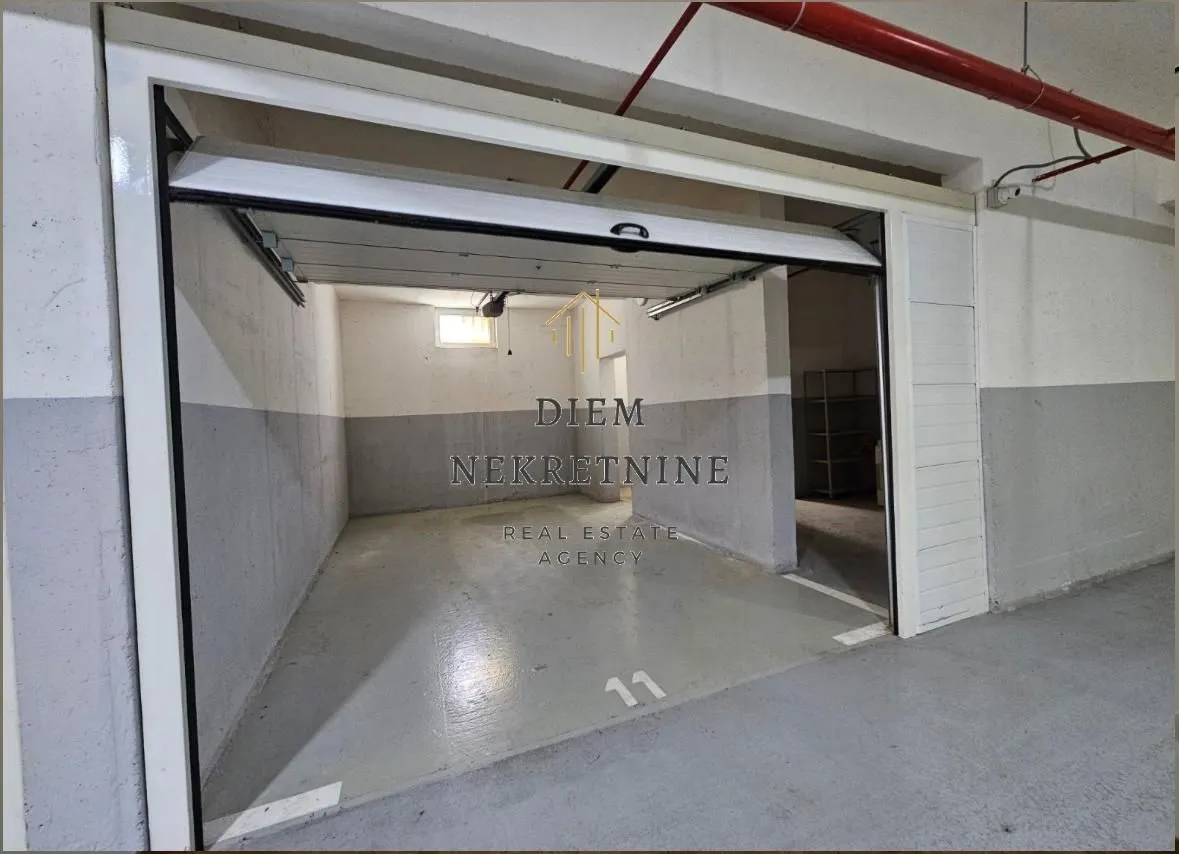 Prodaja, dvosoban stan, 78m², Šušanj, Bar