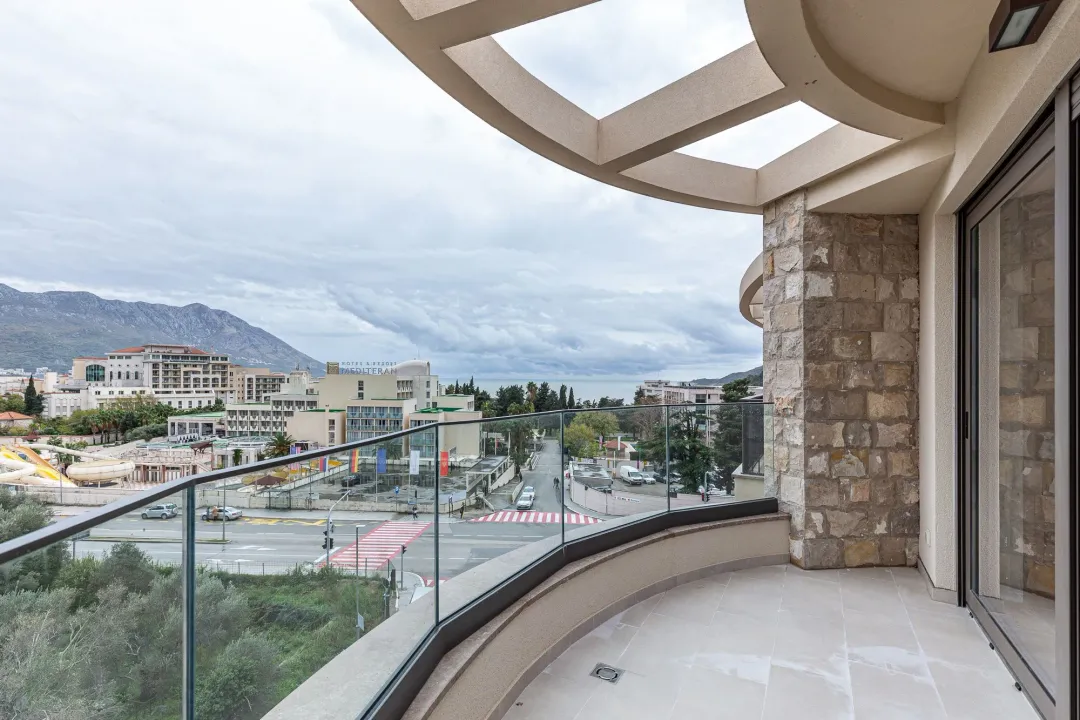 Prodaja, jednosoban stan, 42m², Bečići, Budva