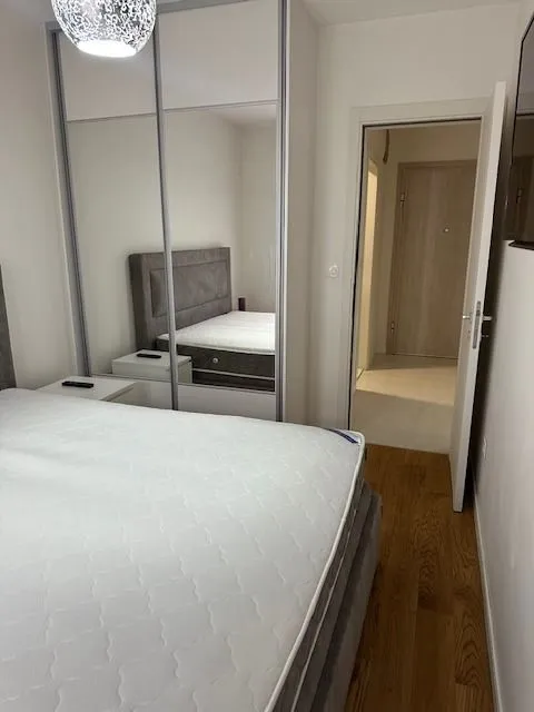 Rent, one bedroom apartment, 49m², Central Point, Podgorica