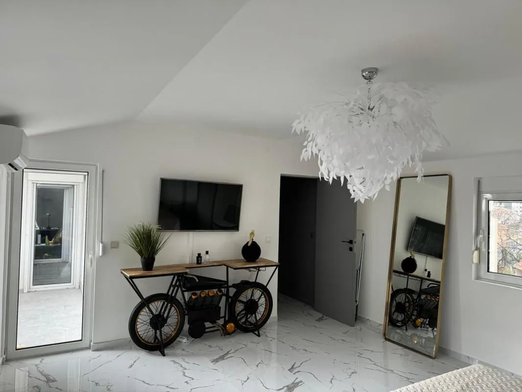 Sale, two bedroom apartment, 78m², Lazi, Budva