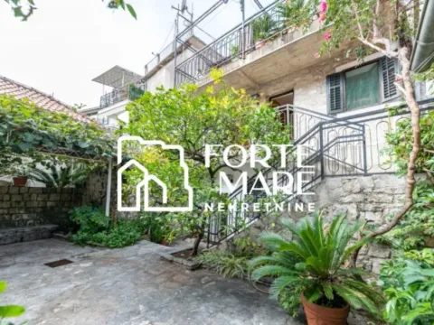 Prodaja, kuća, 135m², Herceg Novi, Crna Gora - image 2