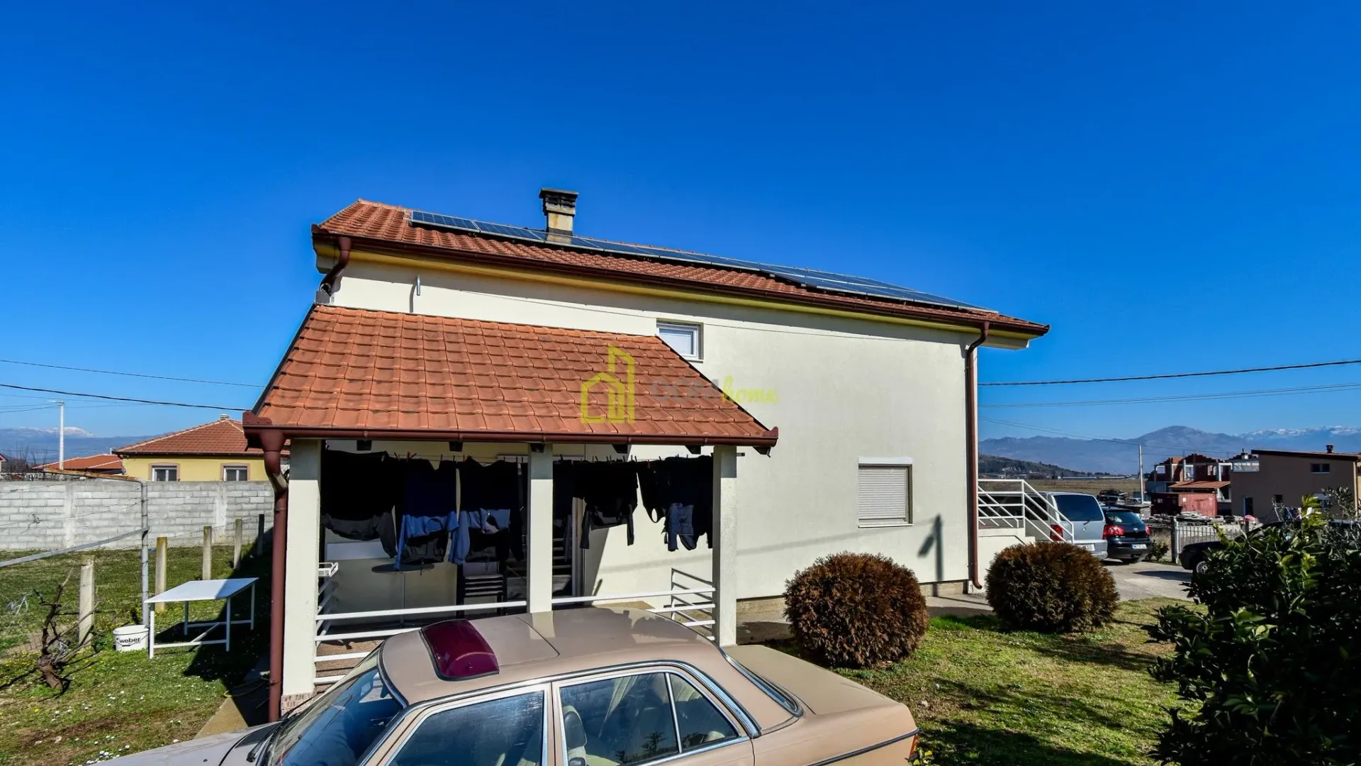 Sale, house, 200m², Donji Kokoti, Podgorica