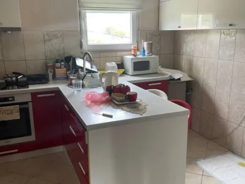 Sale, house, 230m², Farmaci, Podgorica - image 7