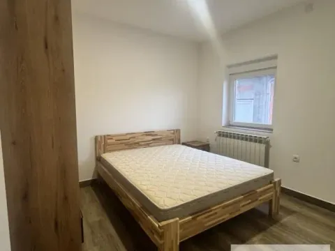 Izdavanje, četvorosoban stan, 88m², Novi Banovci, Stara Pazova - image 8