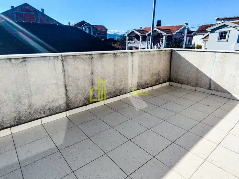 Prodaja, kuća, 220m², Tološka šuma, Podgorica - image 2