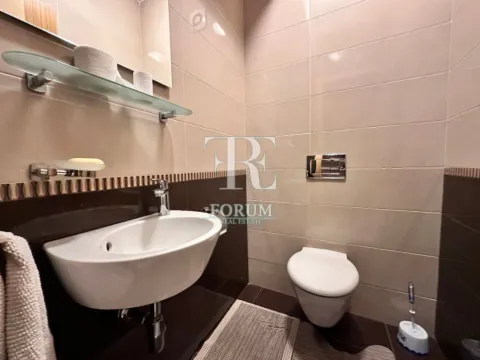 Rent, three bedroom apartment, 100m², Blok 6, Podgorica - image 13