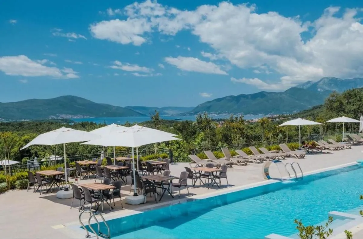 Prodaja, garsonjera, 35m², Tivat, Crna Gora