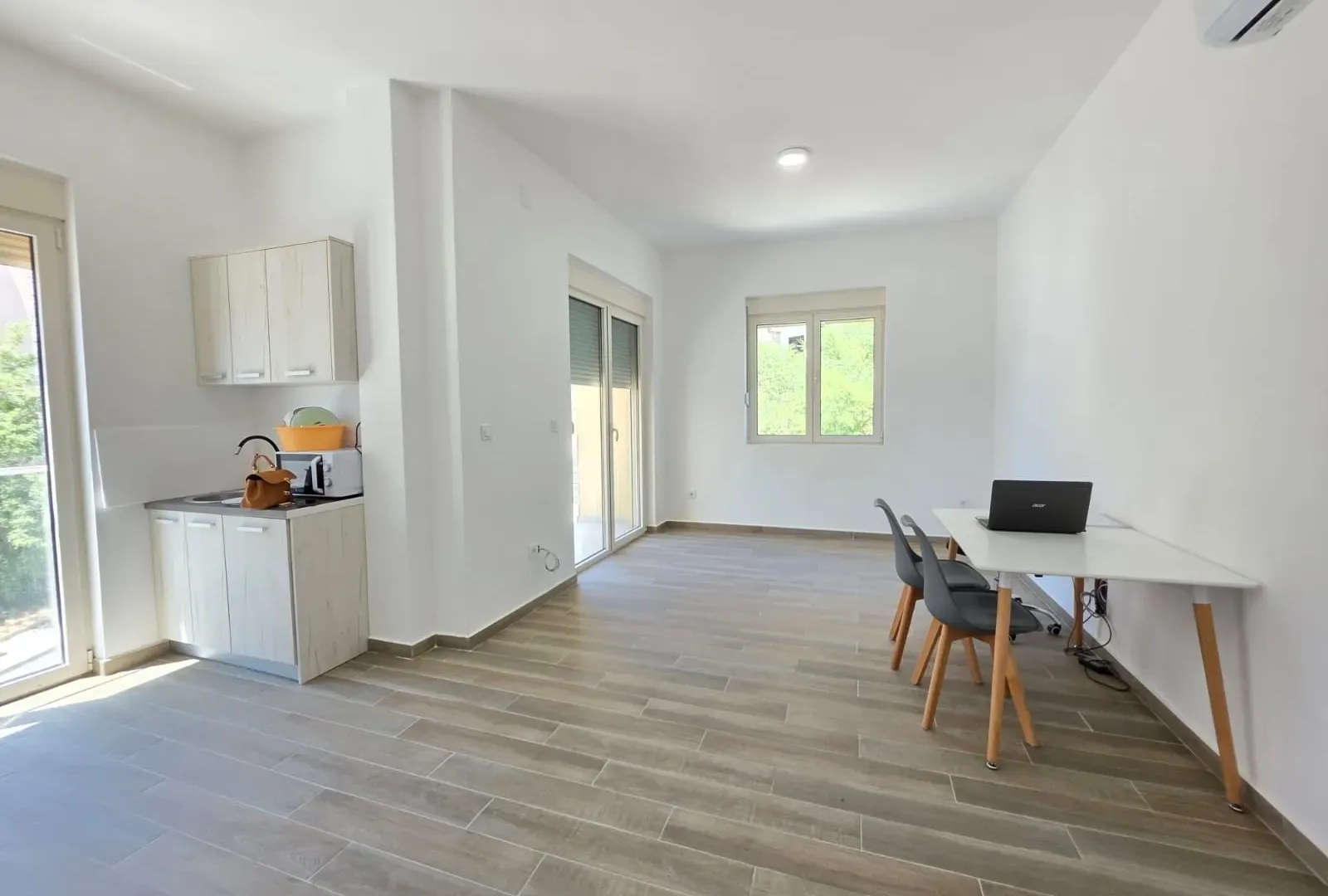 Prodaja, dvosoban stan, 74m², Bečići, Budva