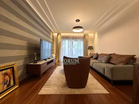 Izdavanje, dvosoban stan, 70m², Master Kvart, Podgorica - image 8