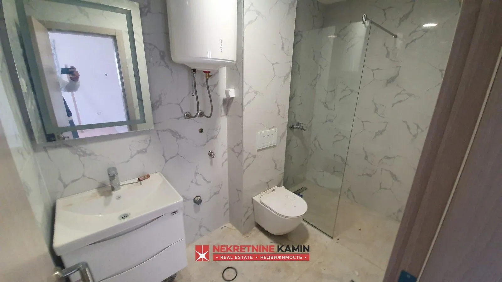 Prodaja, jednosoban stan, 41m², Podkošljun, Budva
