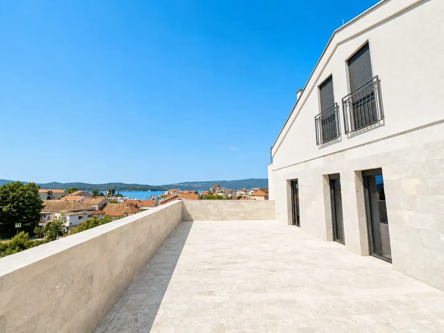 Prodaja, stan, 235m², Tivat, Crna Gora