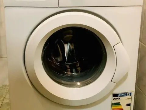 Izdavanje, garsonjera, 22m², Grbavica, Novi Sad Sve Podlokacije - image 13