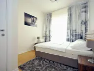 Rent, two bedroom apartment, 87m², Tree cane, Budva - image 3