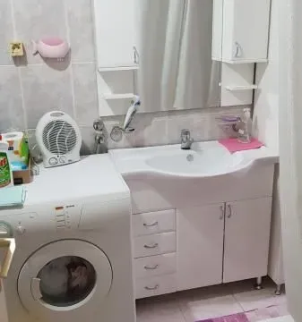 Izdavanje, dvosoban stan, 50m², Centar, Niš - image 15