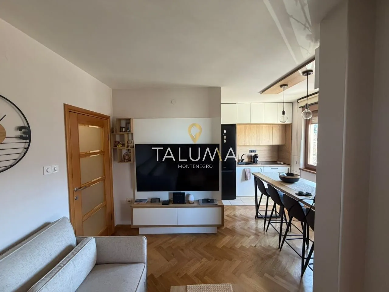 Rent, studio apartment, 30m², Blok 9, Podgorica