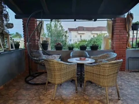 Izdavanje, trosoban stan, 115m², Zabjelo, Podgorica - image 10