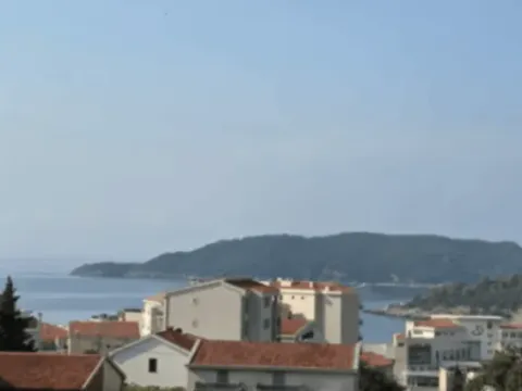 Sale, one bedroom apartment, 43m², Bečići, Budva - image 2