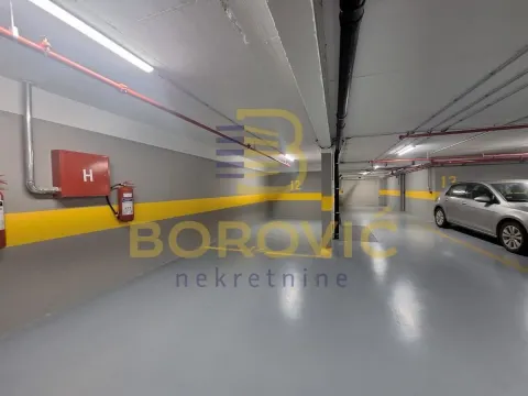 Sale, parking/garage, 12m², Vračar Hram, Vračar Sve Podlokacije - image 5