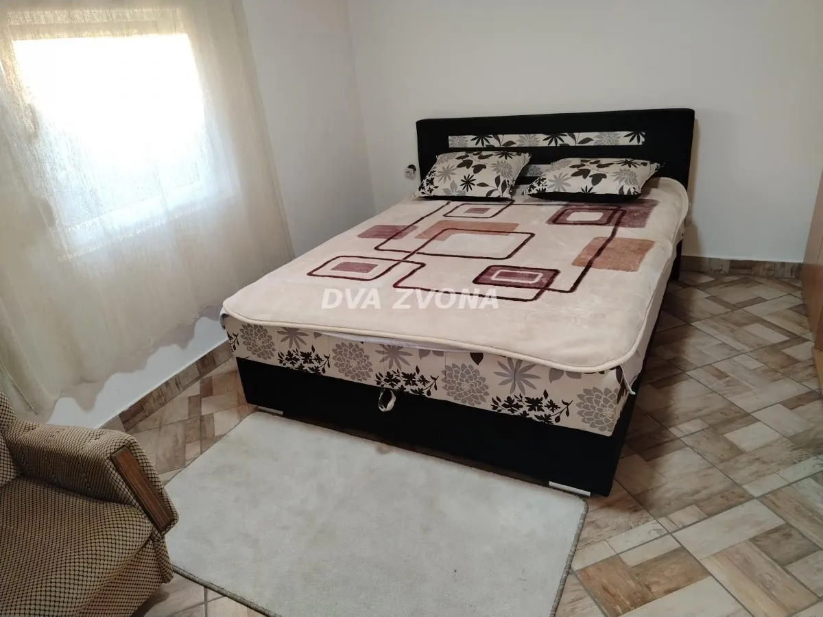 Prodaja, kuća, 72m², Krčedin, Inđija