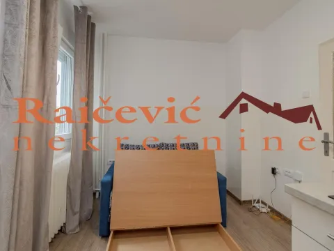 Izdavanje, jednosoban stan, 18m², Čukarica, Beograd - image 3